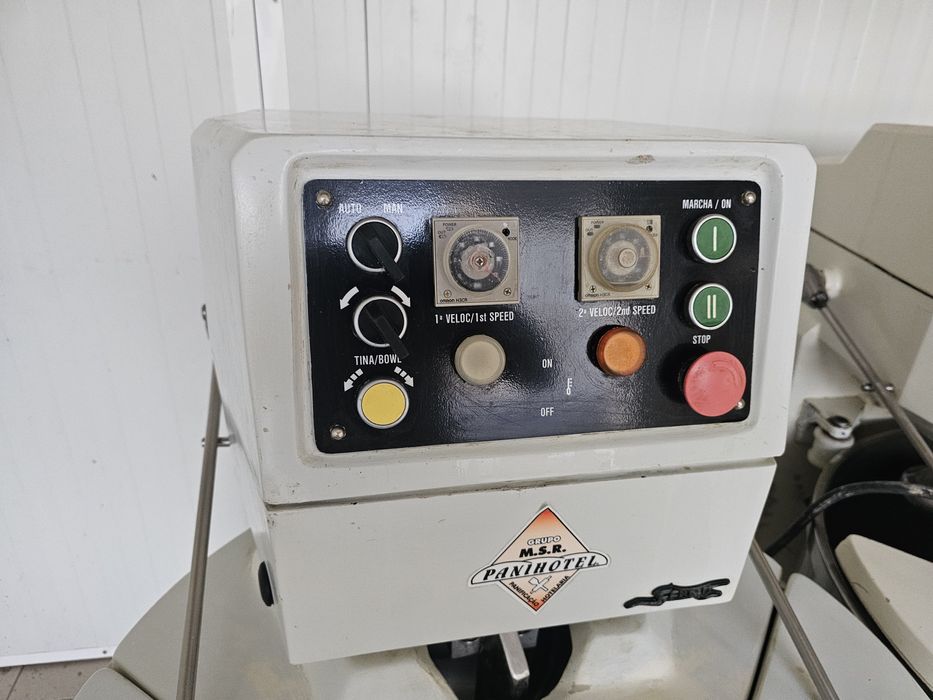 Vendo amassadeiras Felino 50kg