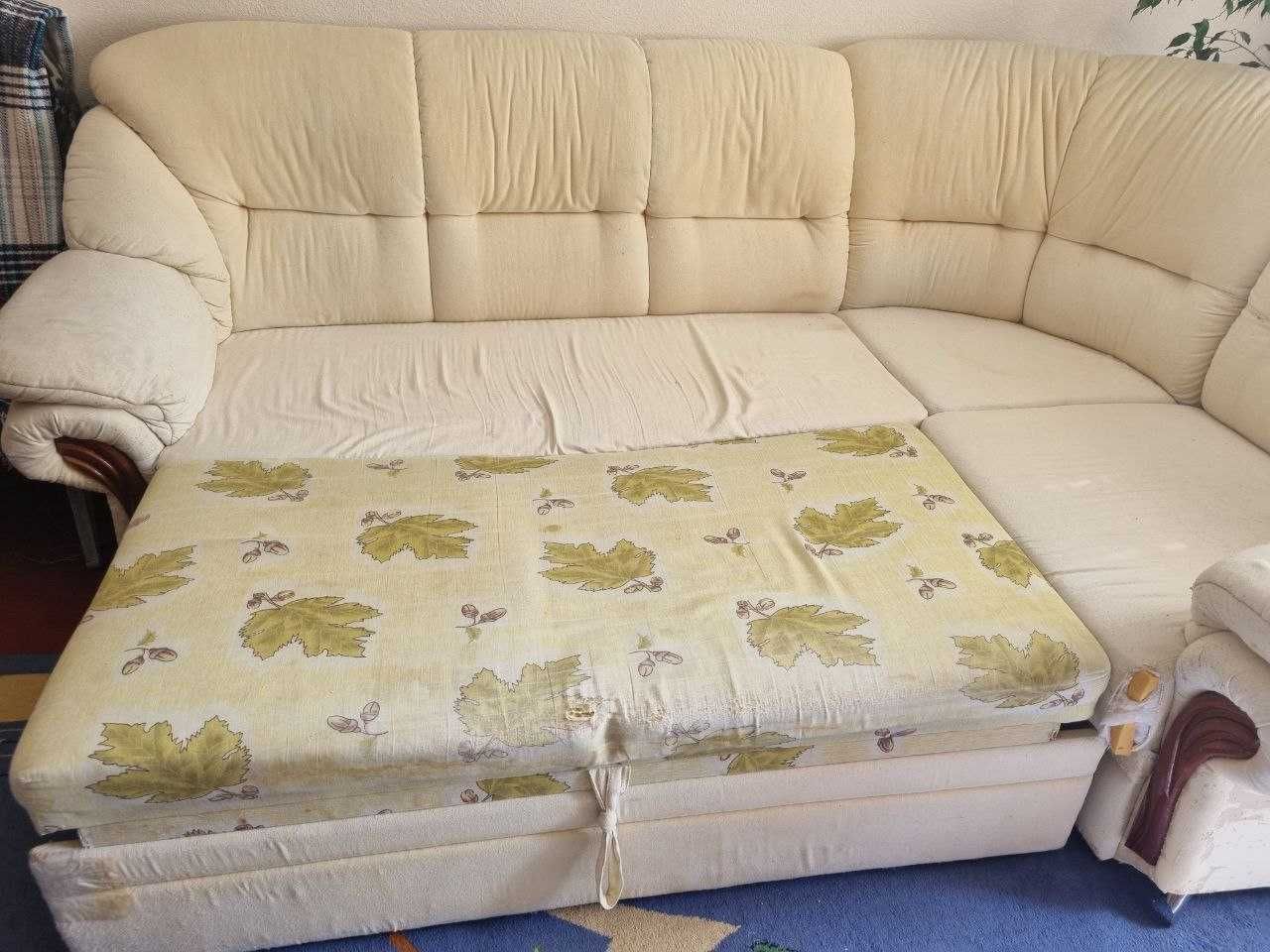 Розкладний диван б/в 260Х180 см