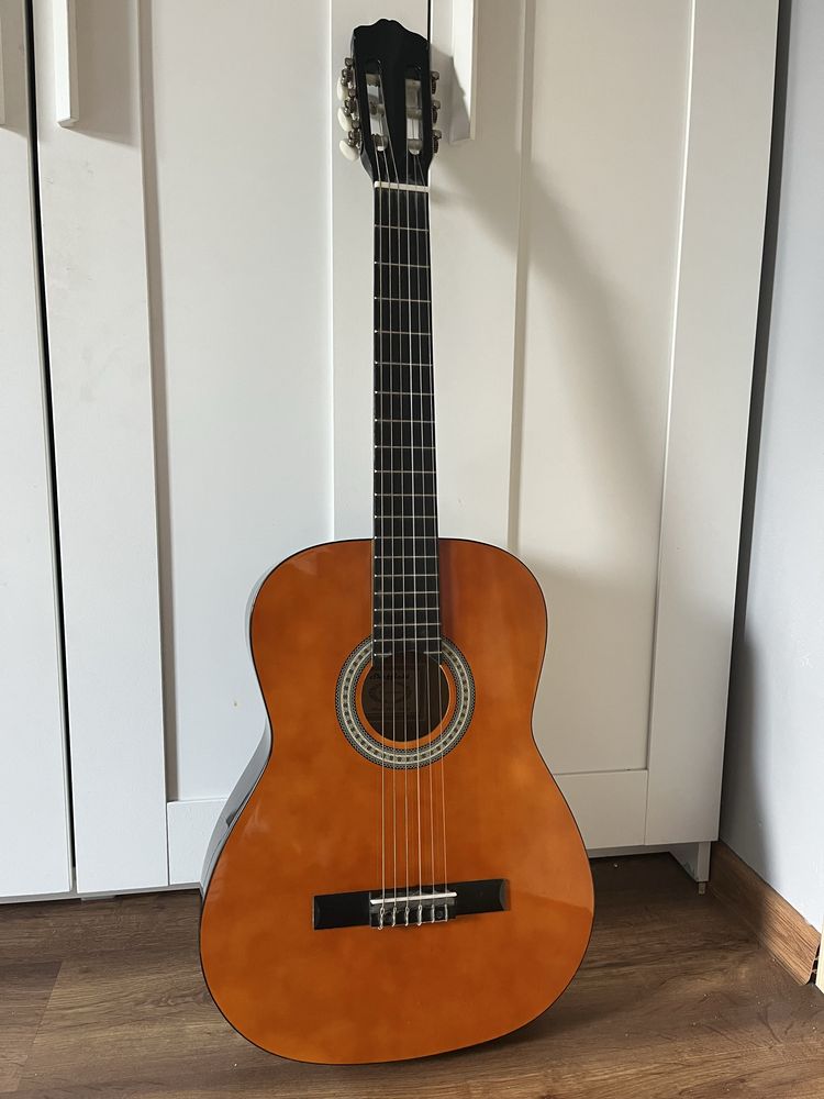Gitara klasyczna Sheffield