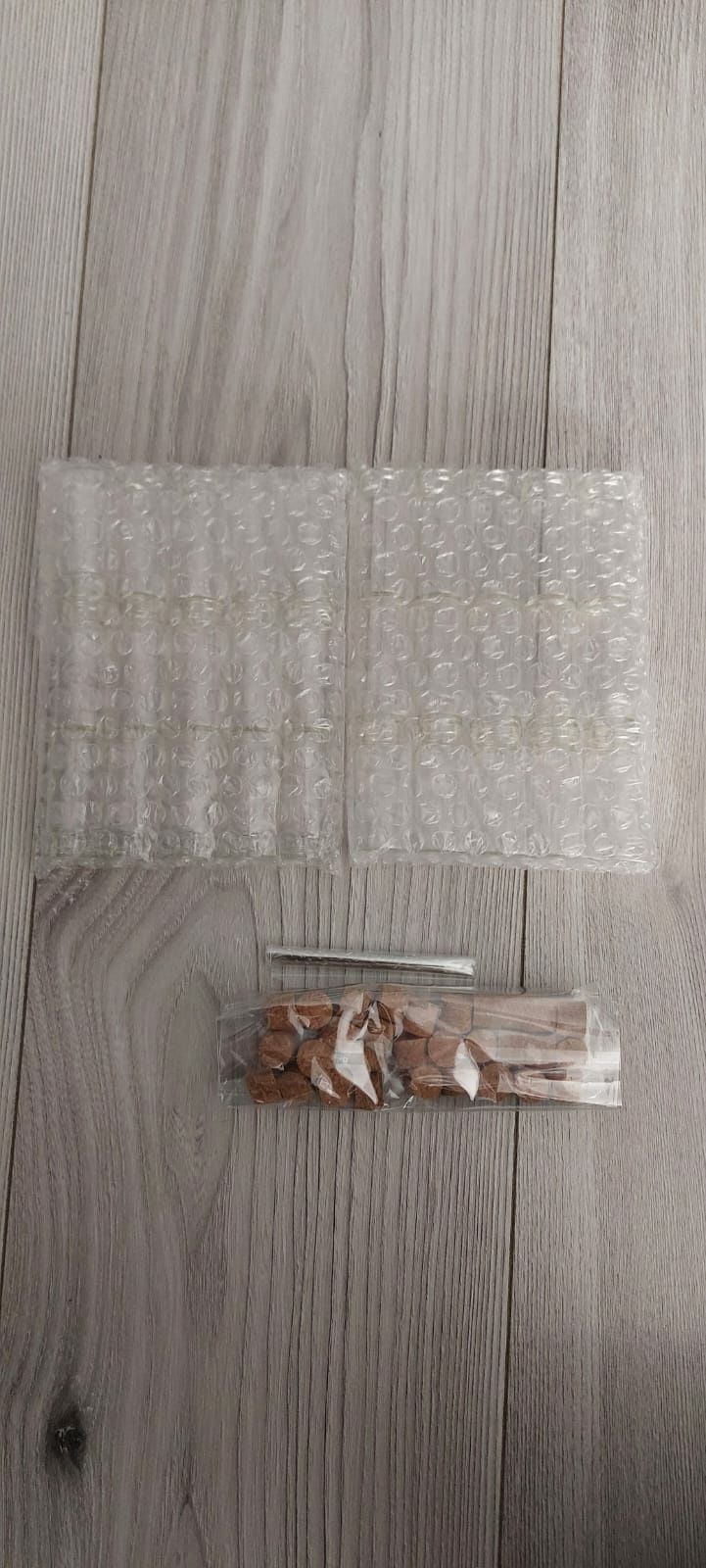 30 fiolek szklanych