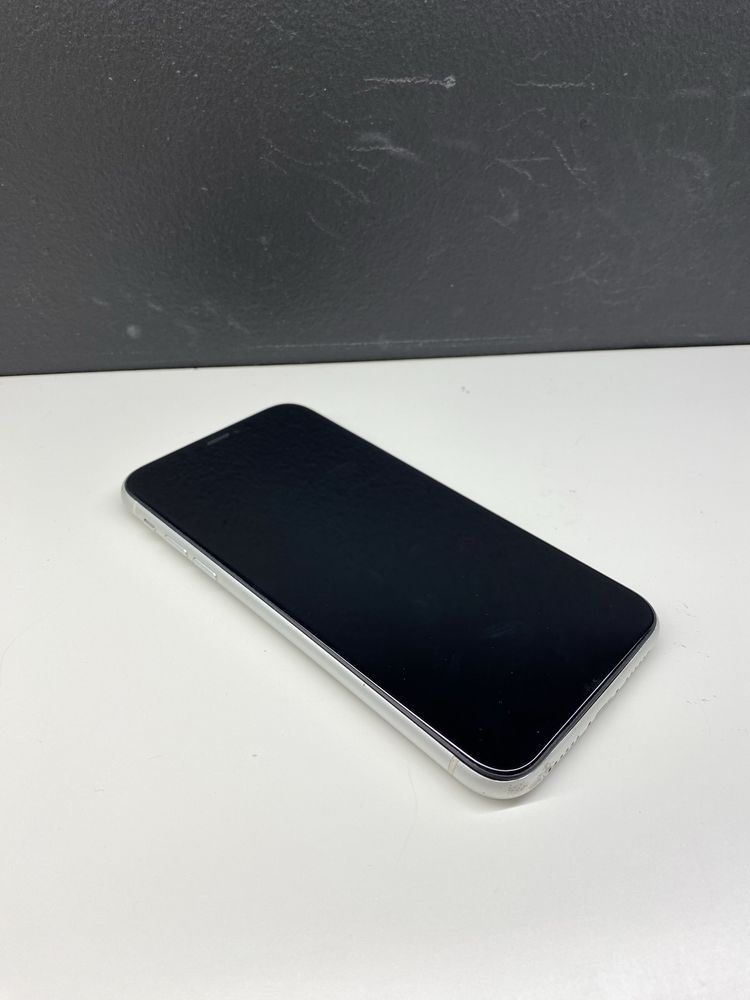 iPhone Xr White 128GB 100%