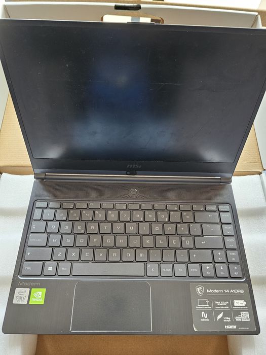 Portátil MSI Modern 14 A10RB - i7, 16GB, 512GB SSD, MX250


---

Portá