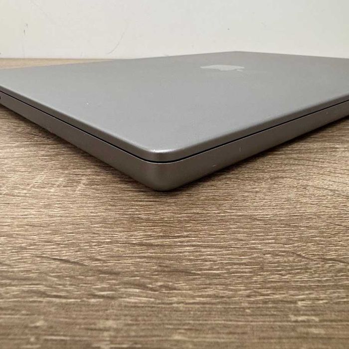 Macbook Pro 16" 2021 M1 Pro / 32Gb DDR5 / SSD 512Gb акб:87% (M0916)