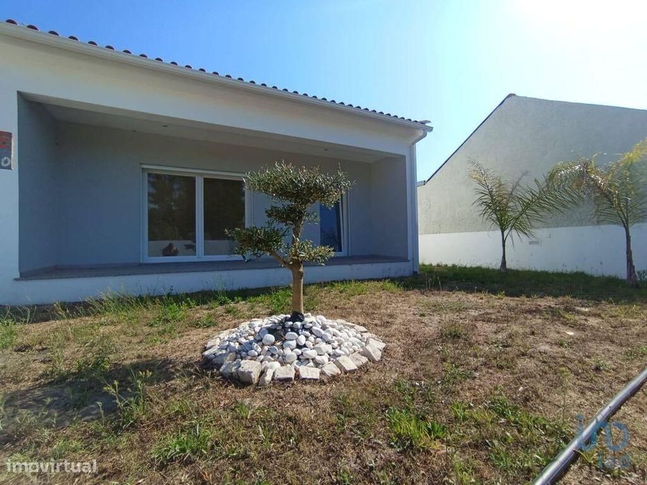 Casa / Villa T3 em Vilamar e Corticeiro de Cima de 346,00 m2