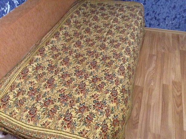 Новое гобеленовое покрывало на диван, кровать, Германия (ГДР)