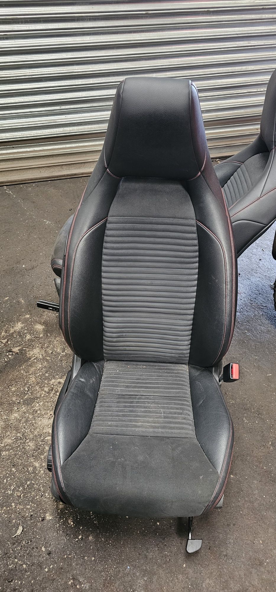 Fotele A Klasa AMG w176