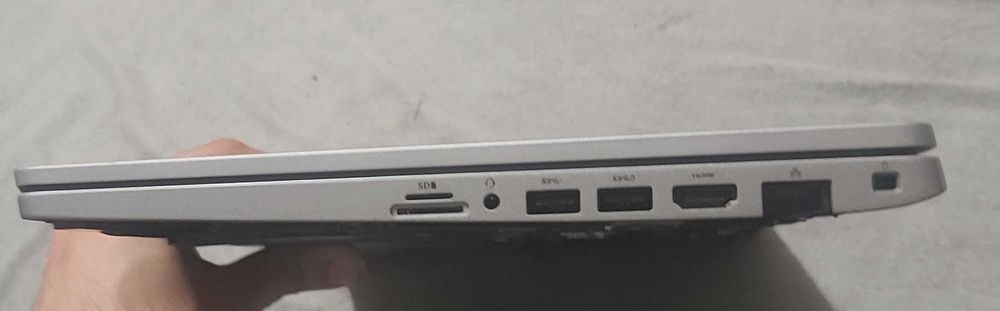 Dell Latitude 5510 i5-10310U 16GB ram 512m2 SSD