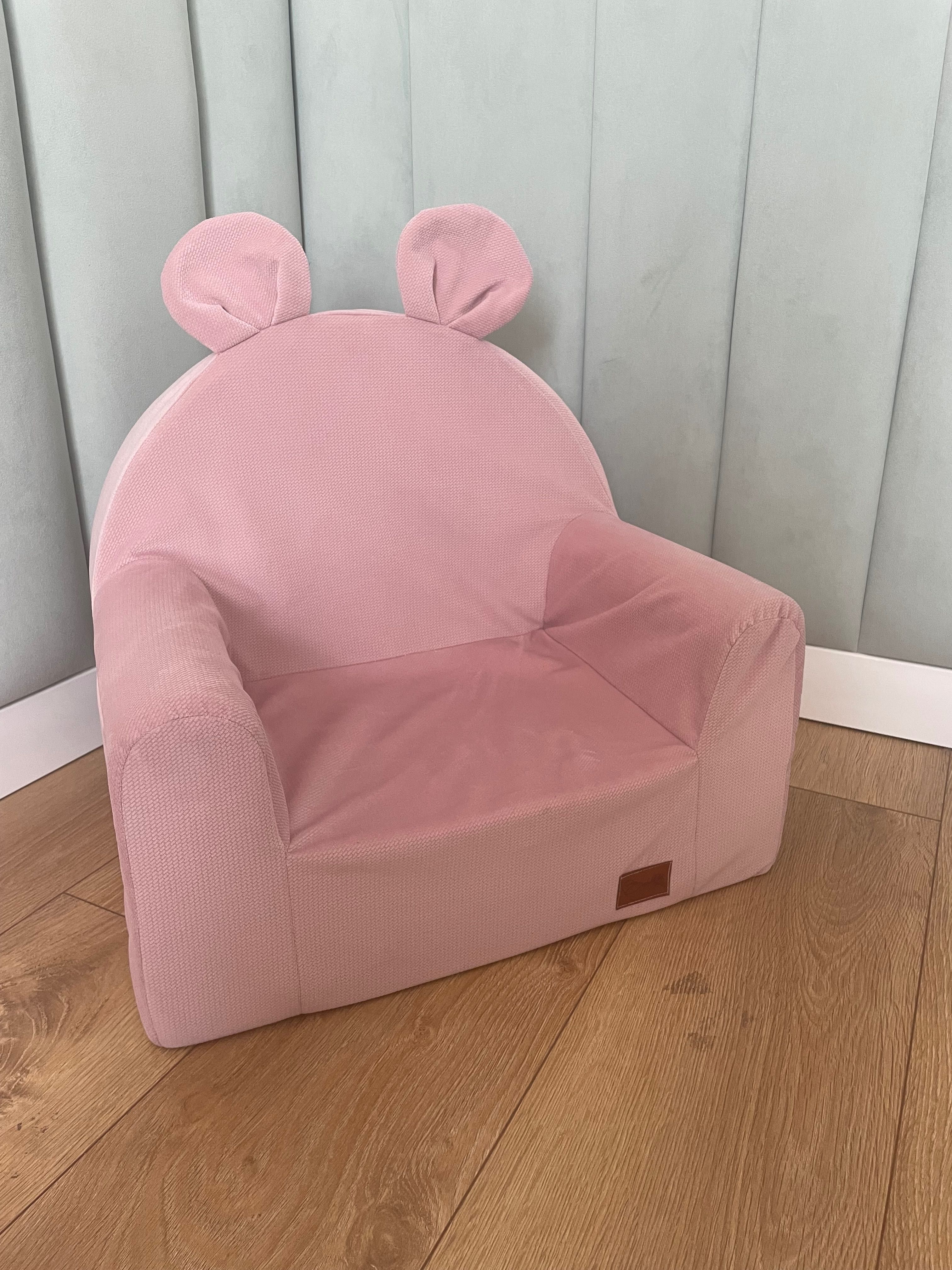 Fotel dziecięcy różowy