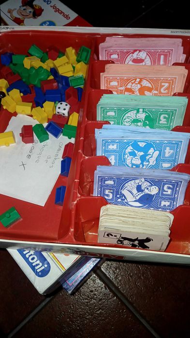 Jogos de tabuleiro criança
