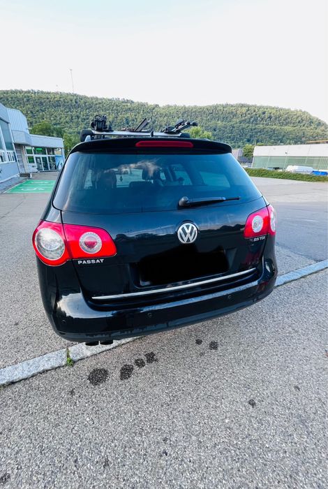 VW Passat B6 kombi, skóra, Carplay, odtwarzacz DVD, bagażnik rowerowy