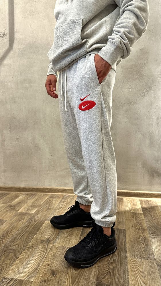 Костюм Nike оригінал s m