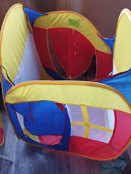 Терміново. Палатка дитяча, будиночок
