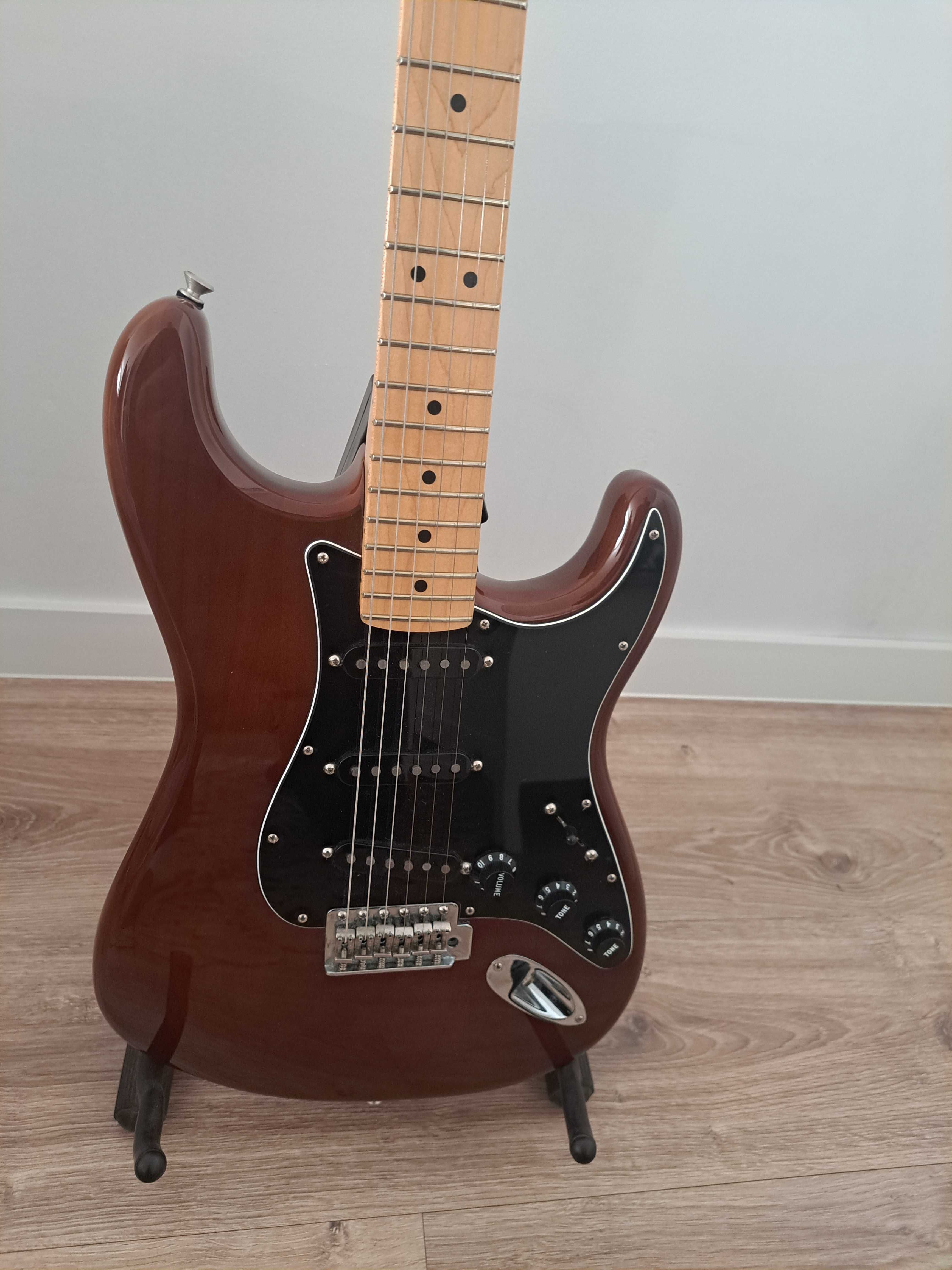 Fender Stratocaster American Special - gitara elektryczna