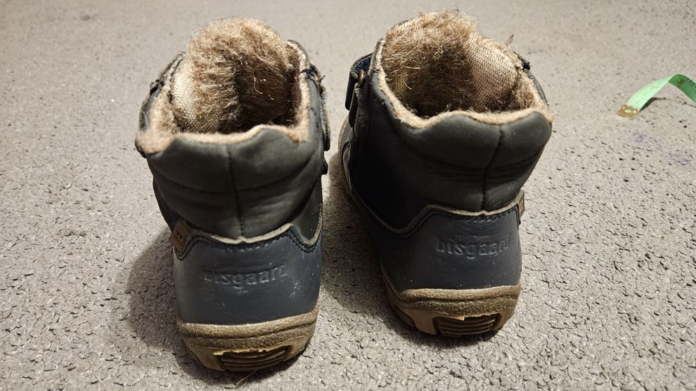 Buciki zimowe, śniegowce, r. 25