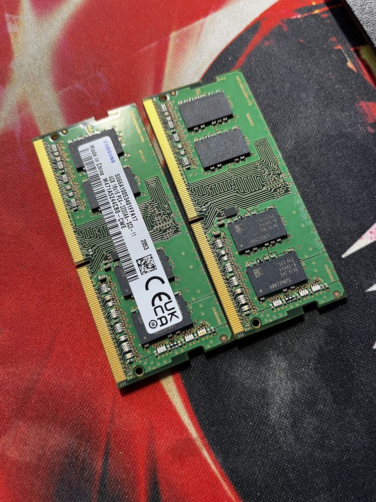 Sprzedam dwie kosci ram SAMSUNG 4GB 3200 50zl za kompet