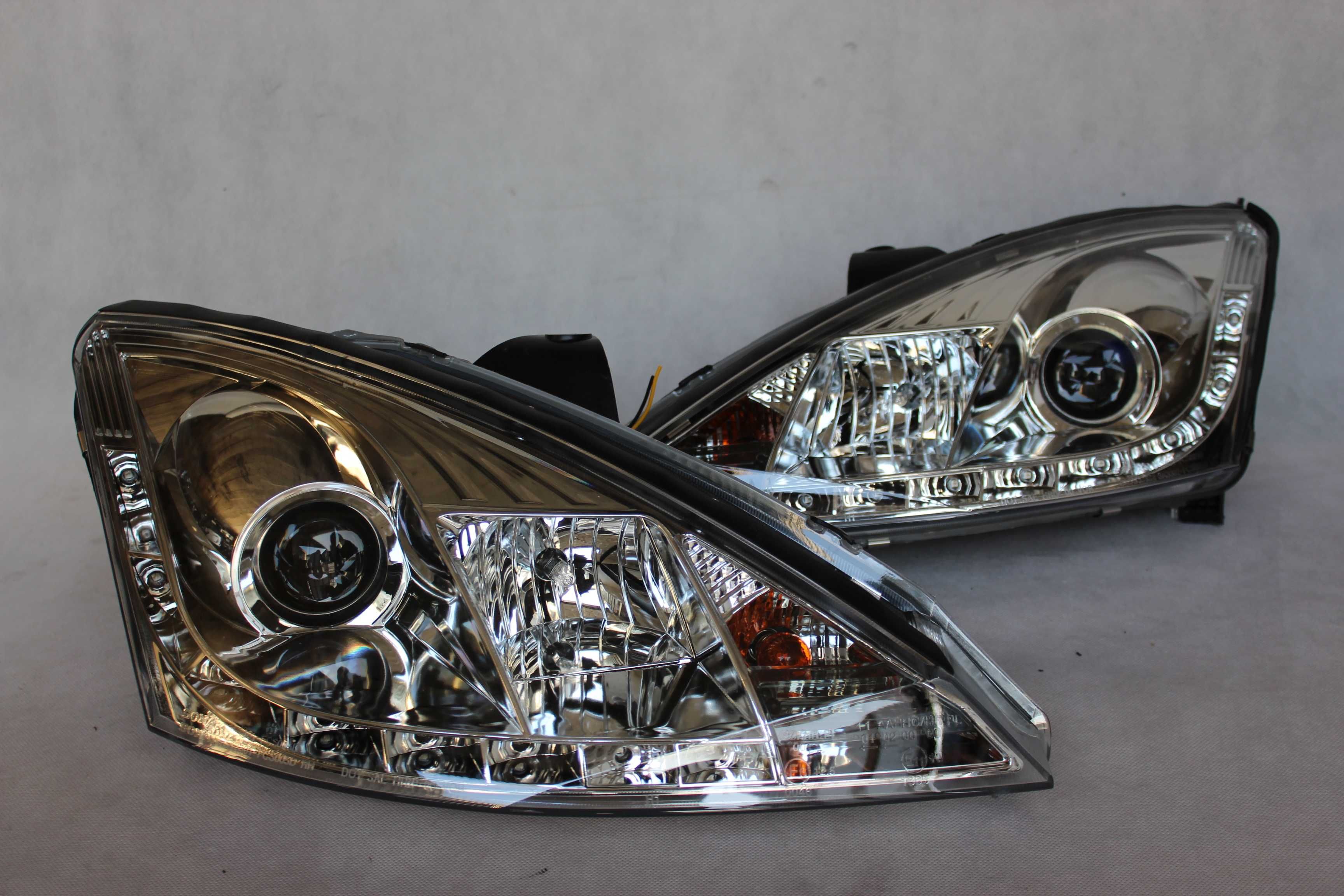 Lampy przednie przód FORD FOCUS I 1 01-04 lift LED Dzienne DRL NOWE!