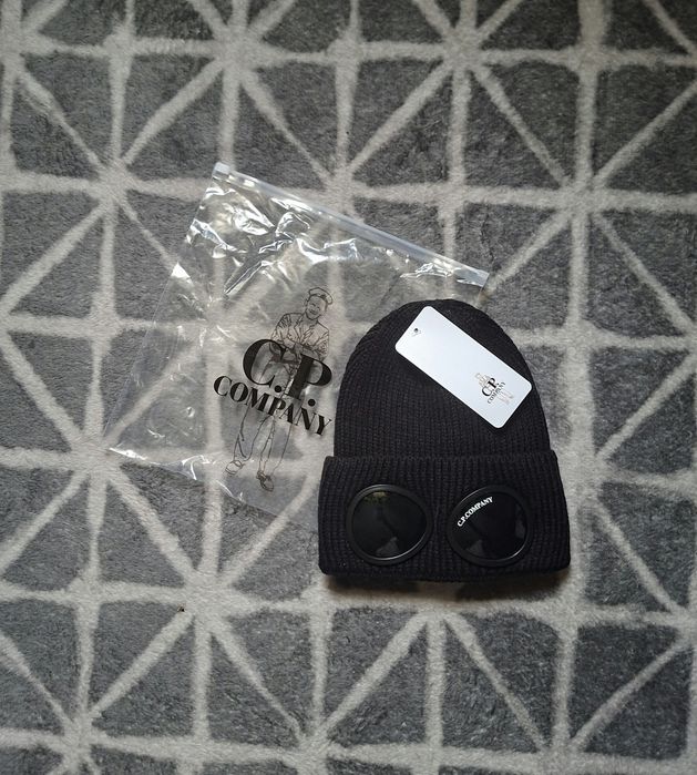 C.P. Company czapka beanie z goglami – nowa z metką