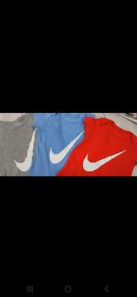 Body nike chlopiec niebieskie czerwone szare 70-80 3pak