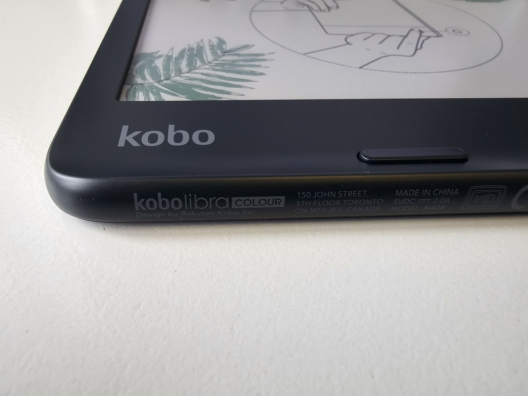 Кольорова електронна книга Kobo Libra Colour 32GB Black E-Ink Kaleido3