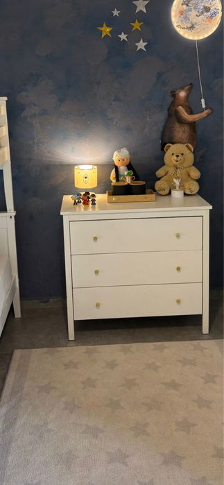 2 comodas ikea e Roupeiro ikea