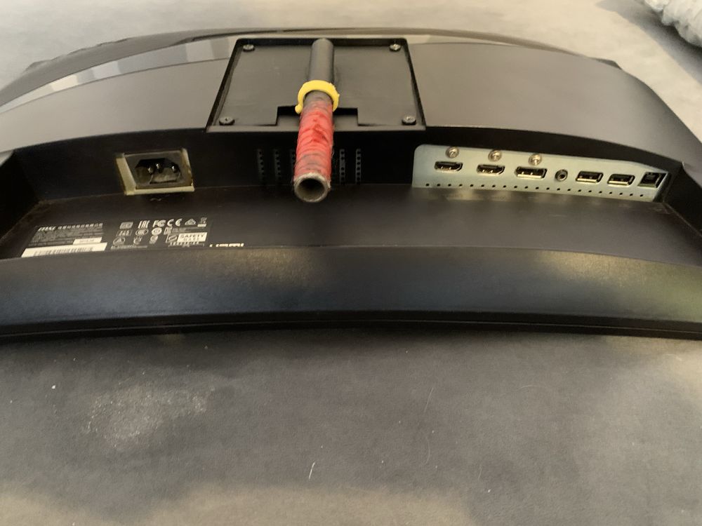 Monitor msi mag241c 144hz zakrzywiany gamingowy