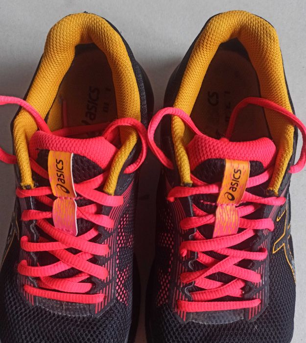 Damskie buty Asics GT-1000 Gore-Tex roz.39