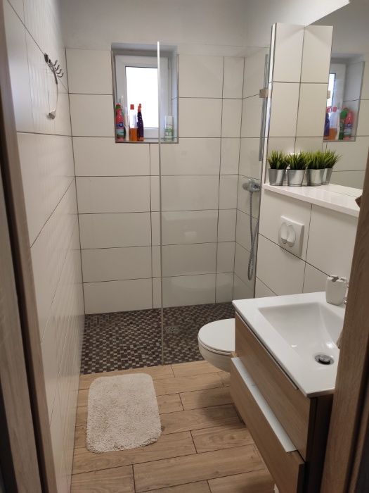 Domek na Kaszubach z kominkiem nad jeziorem dla 8os. /Sylwester
