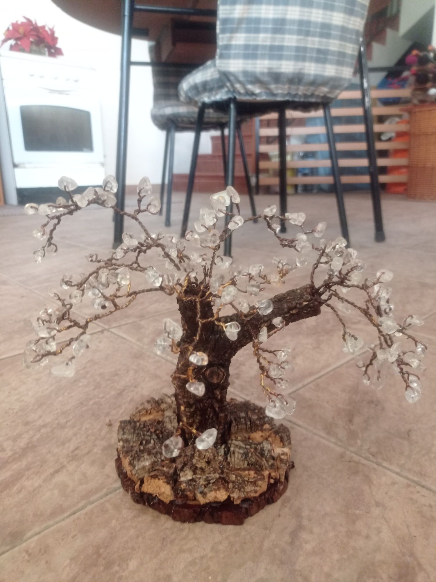 Árvore da vida em pedras naturais  de cristal