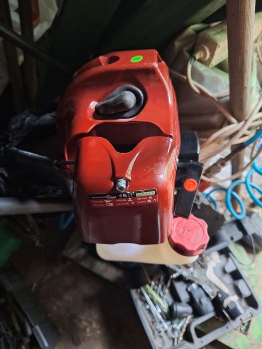 Бензокасилка.    .