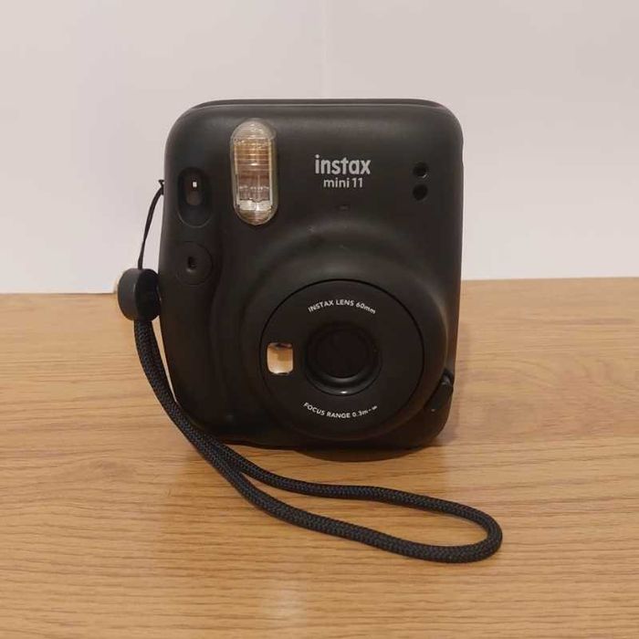 Fujifilm INSTAX Mini11 [COMO NOVA]