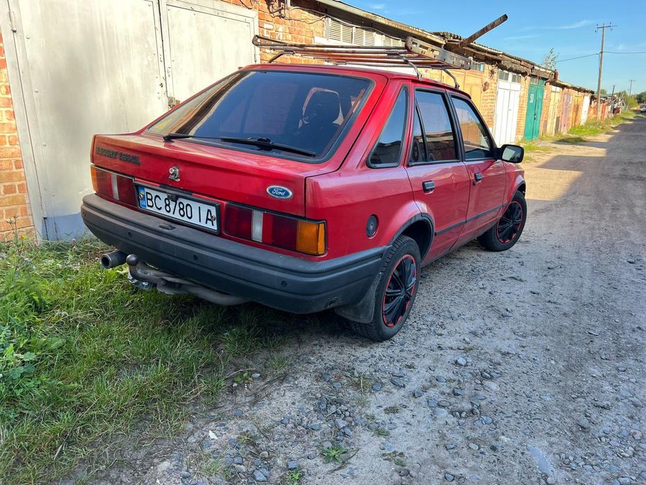 продам Форд Ескорт 1988 рік