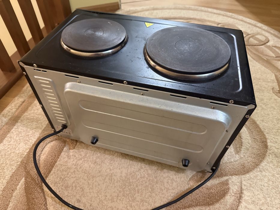 Електрична духовка Trisa (7348.4712)