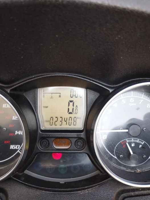 Piaggio MP3 300IE kat B MP3 L5E 2011r