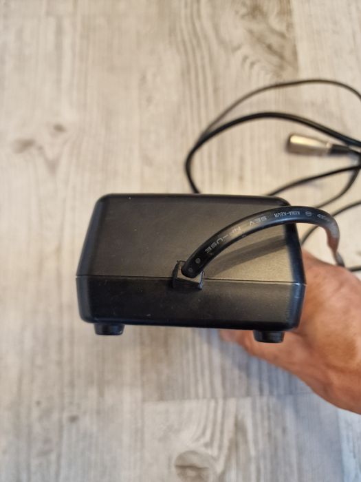 Ładowarka do roweru elektrycznego Giant