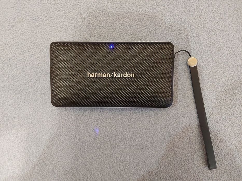 Портативна колонка Harman Kardon Esquire mini