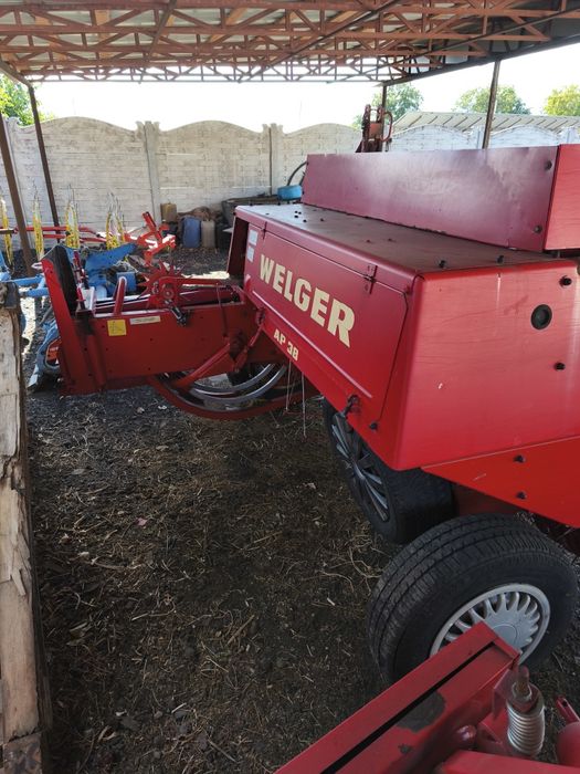Прес-підбирач welger ap 38
