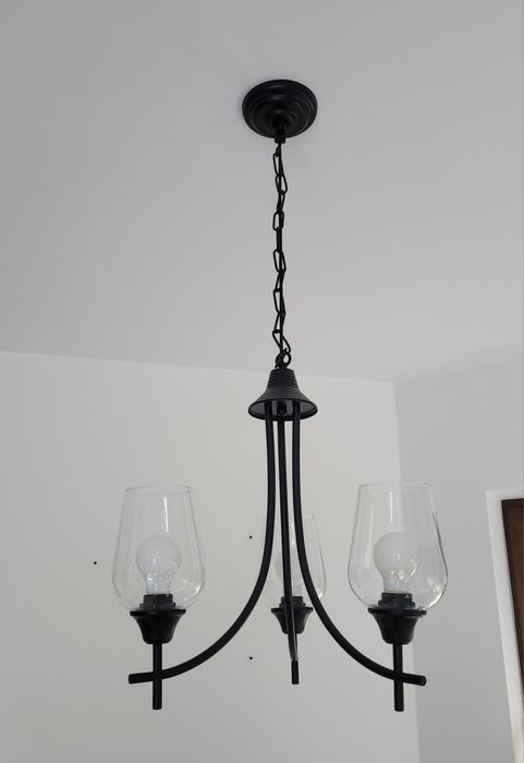 Lampa sufitowa czarna
