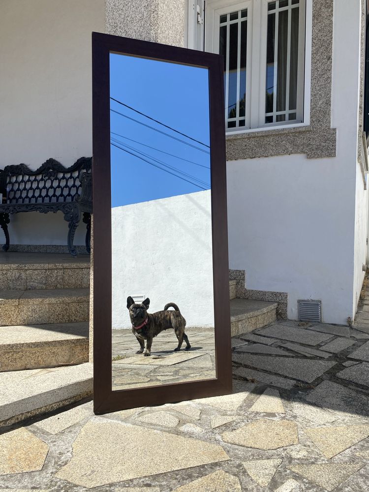 Espelho de Parede – Moldura Castanha