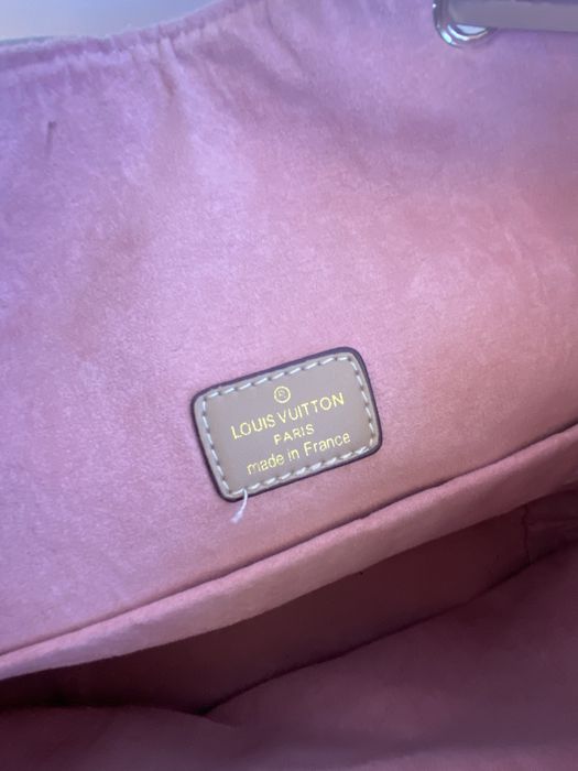 Жіночий портфель Louis Vuitton