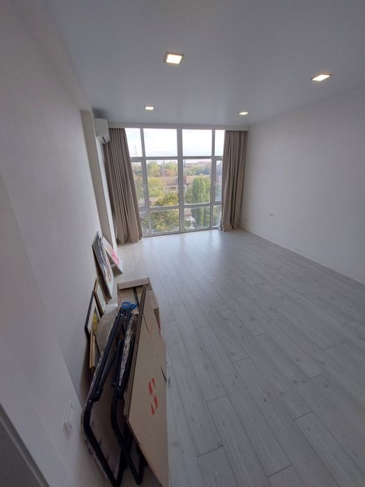 Продаж 2 к кв новобудова ЖК Сонячний, скважина, автономка,паркінг