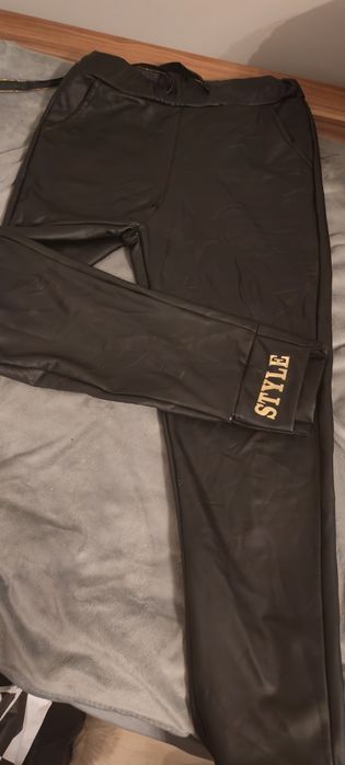 Nowe Spodnie ekoskora
