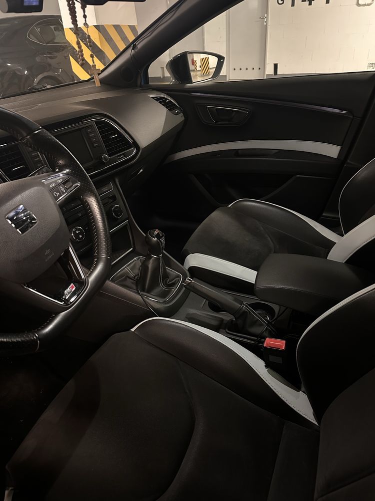 Seat Leon Cupra salon PL