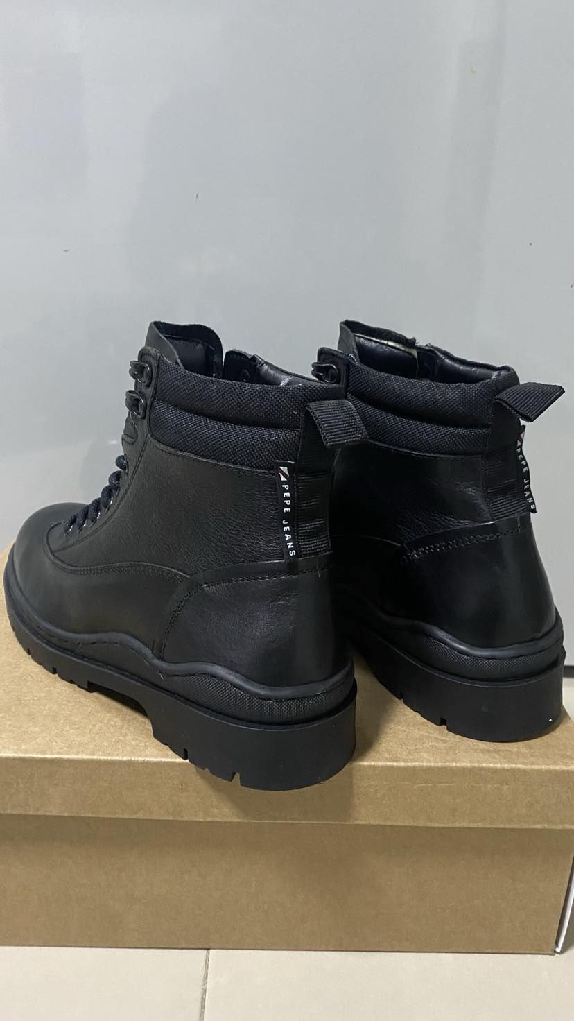 Botas de homem Pepe Jeans tamanho 41