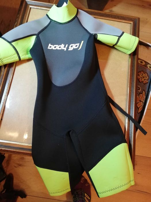 Pianka do pływania Body go sporty wodne neoprenowa 4 lata