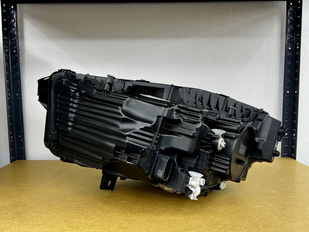 Lampa prawy przód Mercedes GLA 247 Lift. Led Performance. IDEALNA, EU.