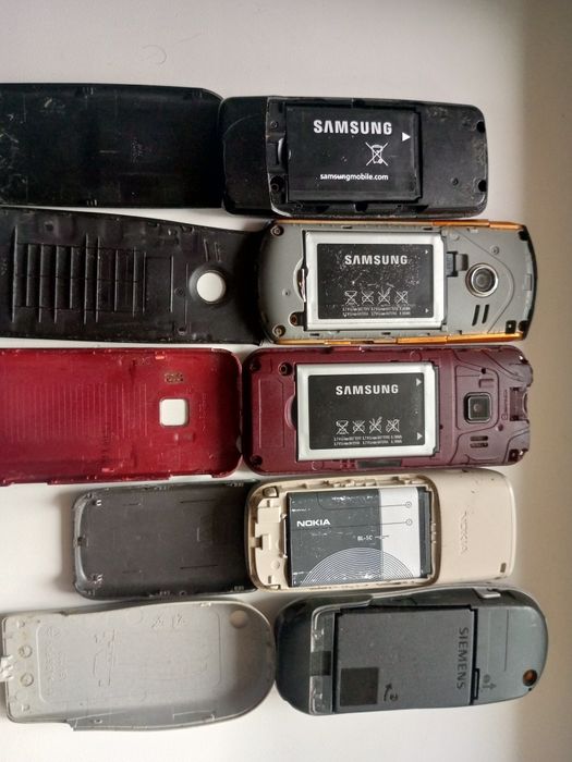 Телефоны одним лотом