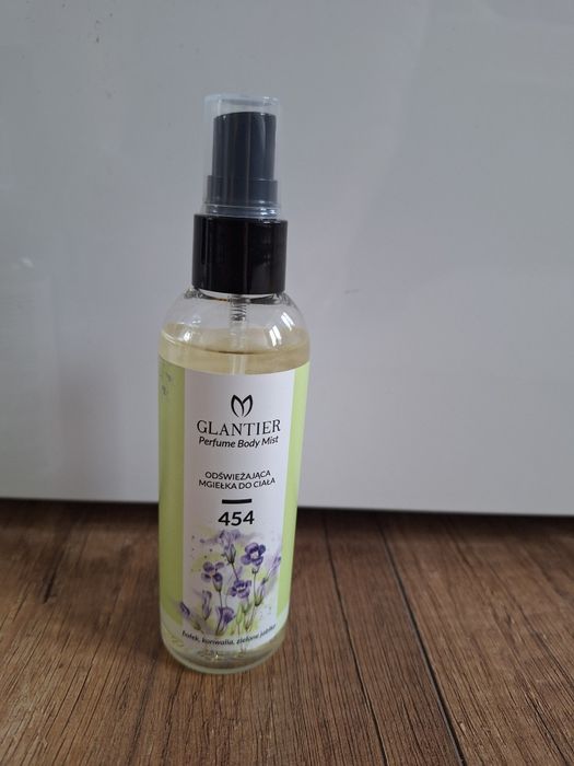 Mgiełka 454 Glantier DKNY