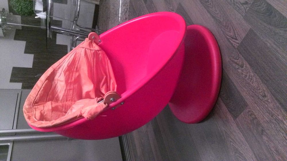 fotelik obrotowy-jajko ikea