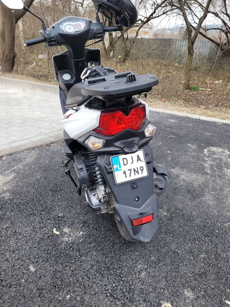 Motorower skuter