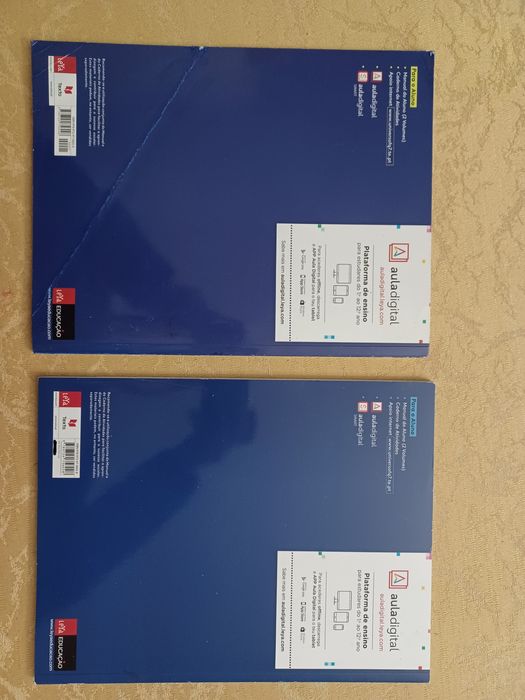 Manuais Universo 7 - Físico-Químicas - 7º ano ( como novos)